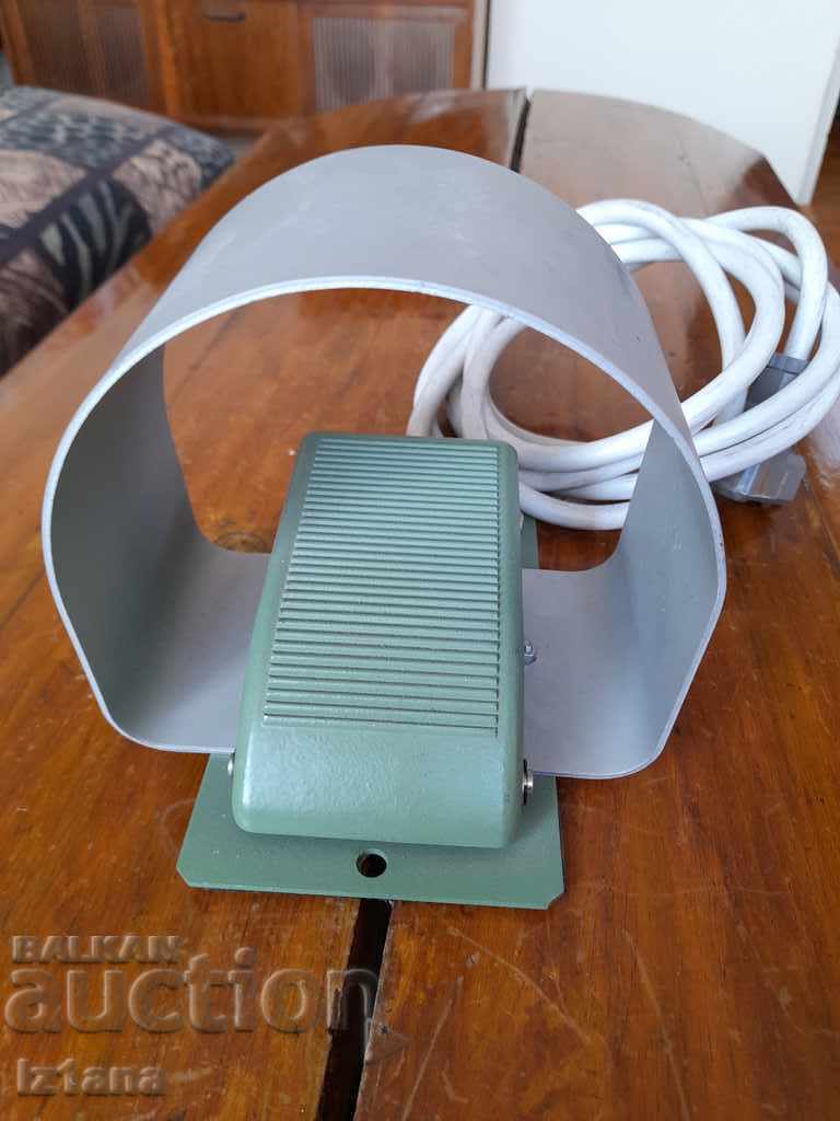 Old sewing machine pedal with price 50.00 BGN | € 25.56 Old sewing machine pedal with price 50.00 BGN | € 25.56