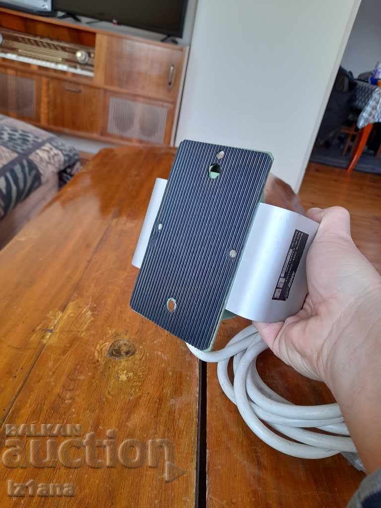 Delivery of Old sewing machine pedal Delivery of Old sewing machine pedal