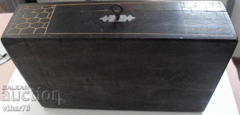 Old wooden box with key - 7