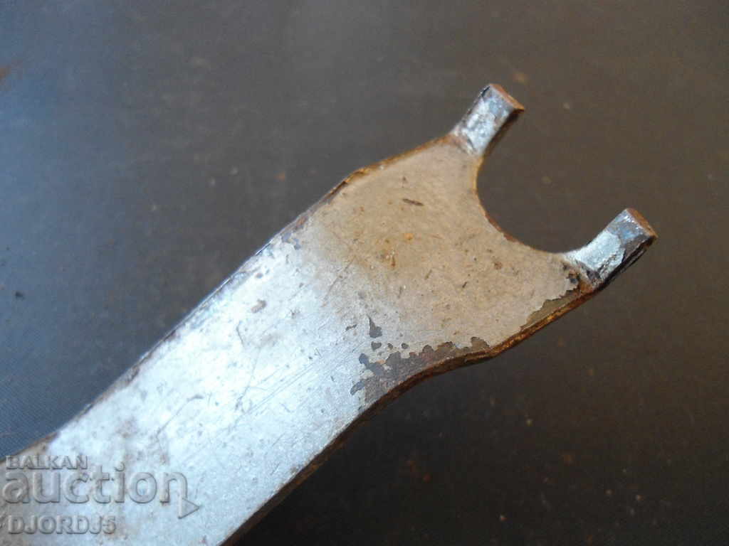 Delivery of Old key Delivery of Old key