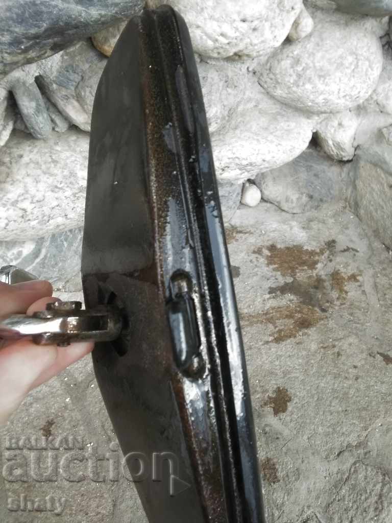 Licitație Oglindă veche din spate Licitație Oglindă veche din spate