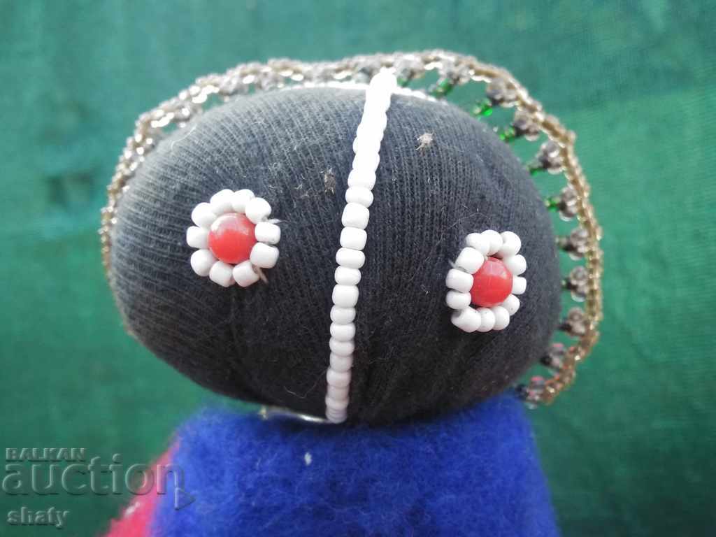 Auction  An old mannequin doll. African handmade art.