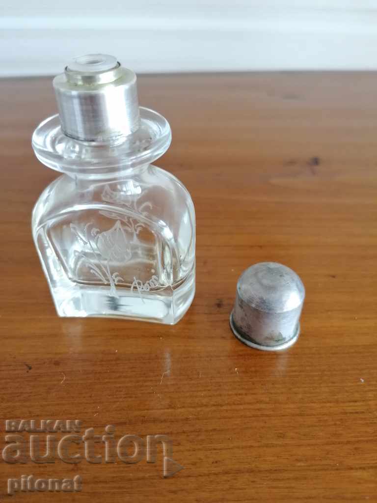 Auction  Vintage perfume bottle with silver cap