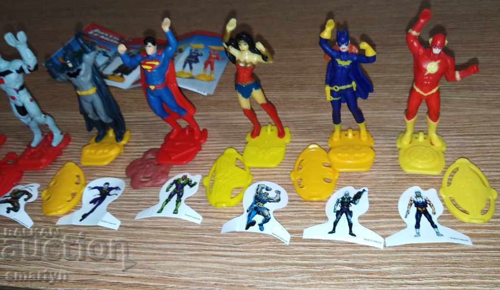 KINDER TOYS - COMPLETE SET OF 8 PIECES, KINDER with price 20.00 BGN | € 10.23