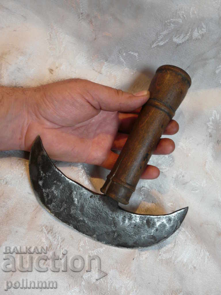 An old saddle knife