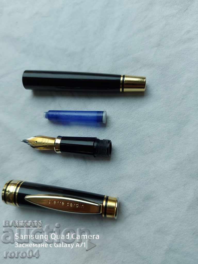 PIERRE CARDIN - SWISS - 7