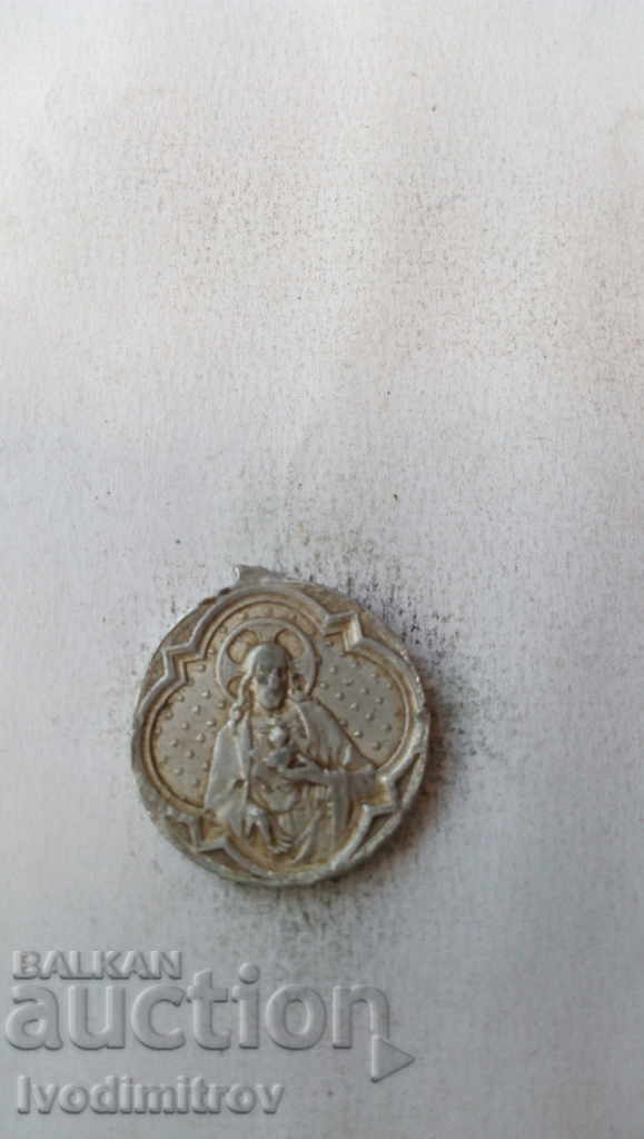 Медал Светец с цена 2.45 лв. | € 1.25