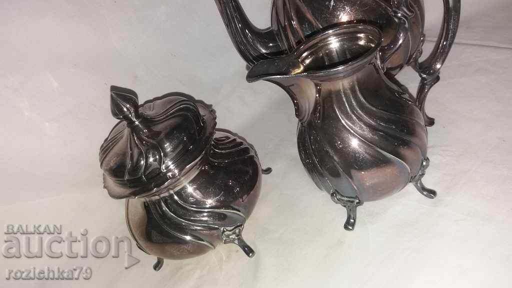 Auction  Old silver-plated tea set - Floreat