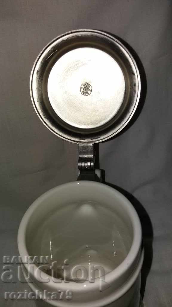 Porcelain mug with lid - 5 Porcelain mug with lid - 5