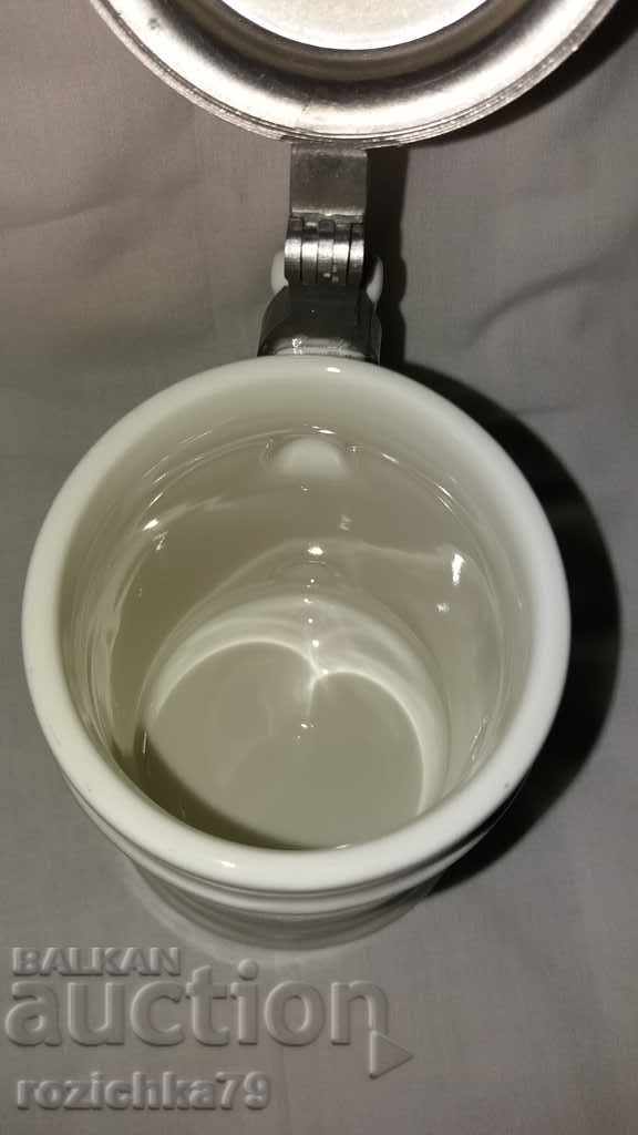 Porcelain mug with lid - 6 Porcelain mug with lid - 6