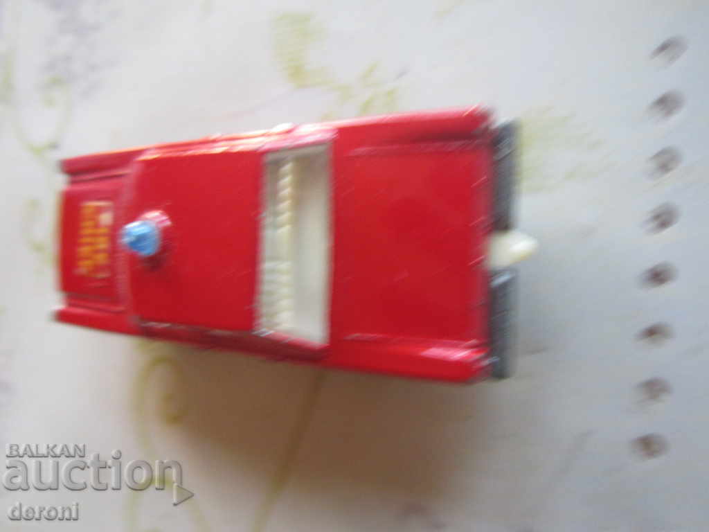 Доставка на Кола количка Ford Galaxie пожарникарски шеф