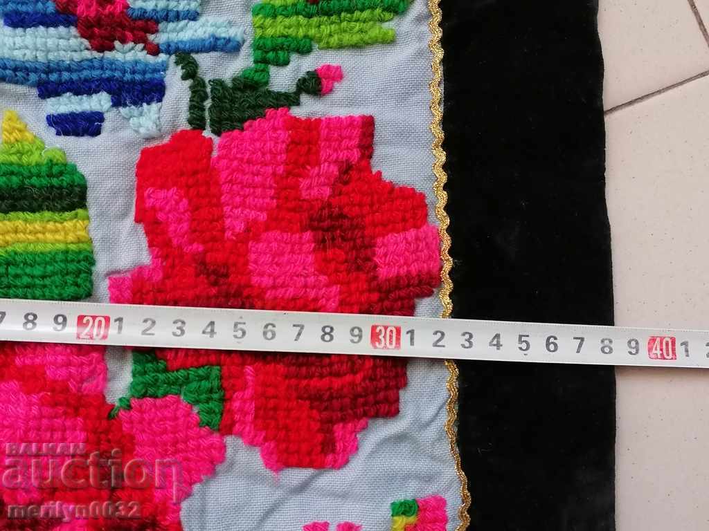 Delivery of Old woven embroidered embroidered apron wear sukman Delivery of Old woven embroidered embroidered apron wear sukman