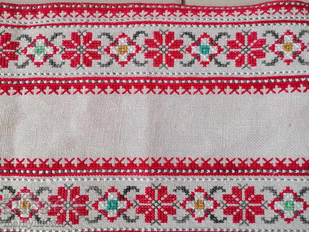 Licitație mână în formă veche de acoperire slot pentru mediu Licitație mână în formă veche de acoperire slot pentru mediu