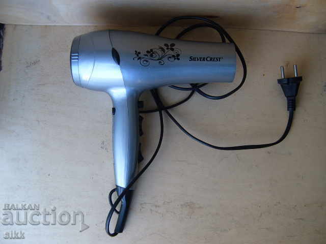 στεγνωτήρα μαλλιών με τιμή 20.00 BGN | € 10.23 στεγνωτήρα μαλλιών με τιμή 20.00 BGN | € 10.23