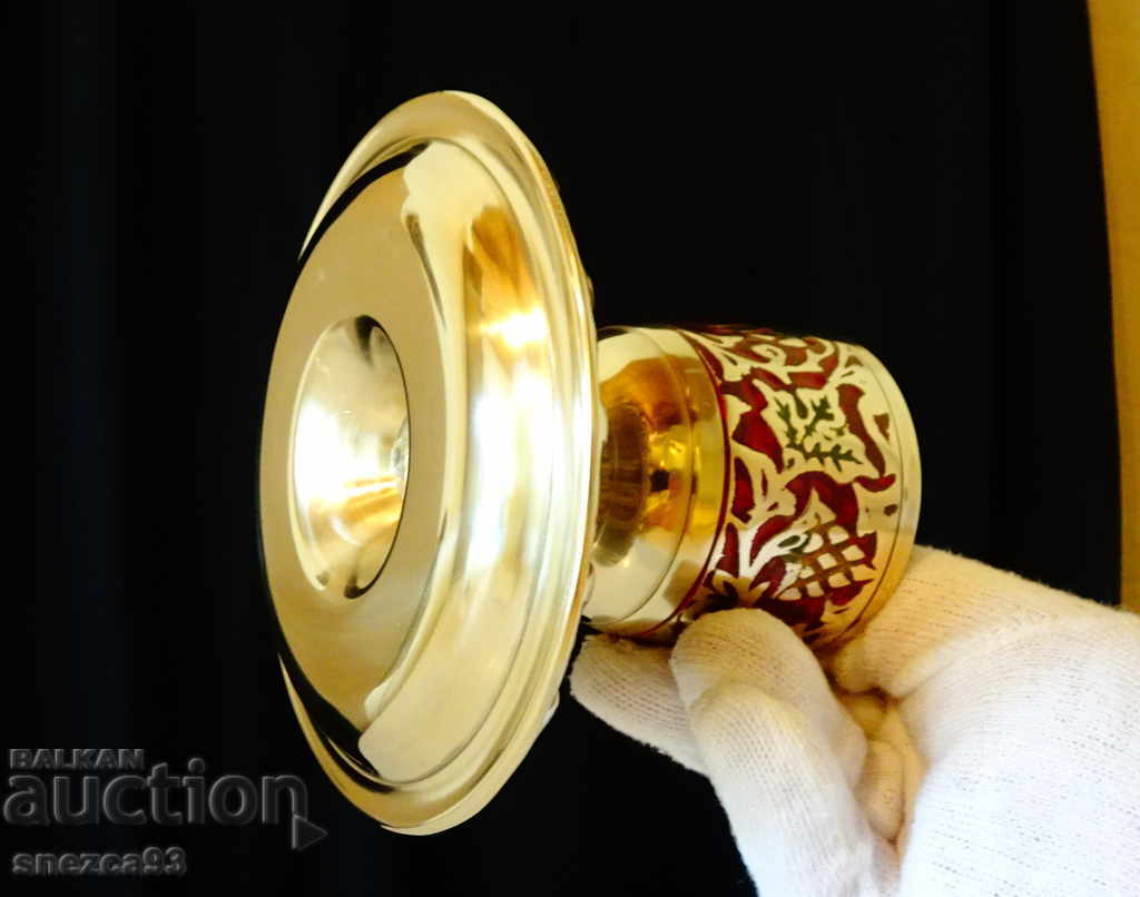 Auction English bronze oil lamp, goblet, cloisonné enamel Auction English bronze oil lamp, goblet, cloisonné enamel