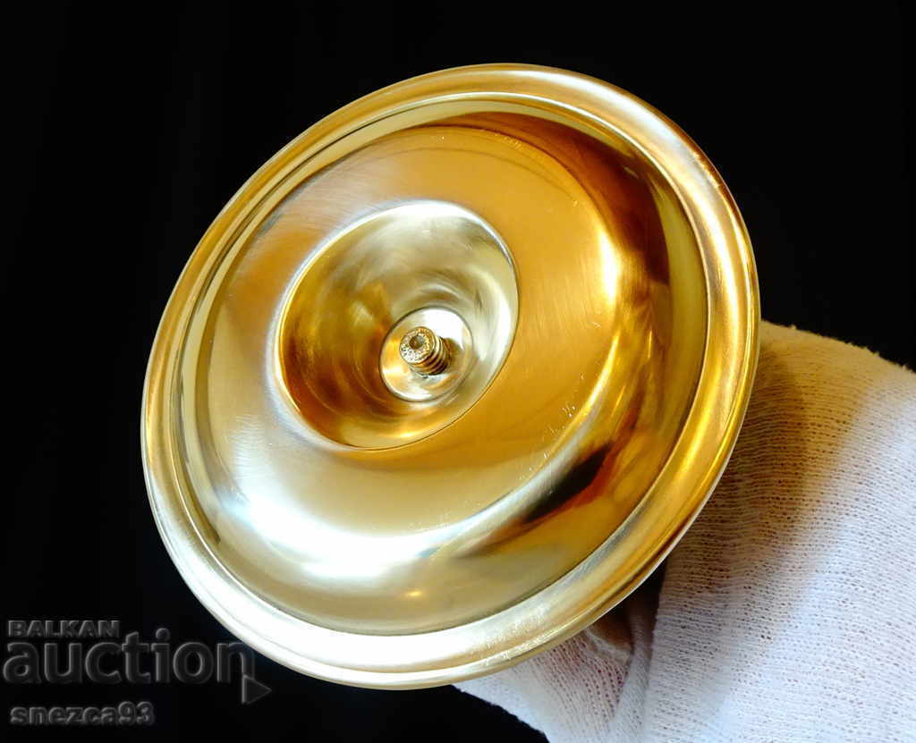 Delivery of English bronze oil lamp, goblet, cloisonné enamel Delivery of English bronze oil lamp, goblet, cloisonné enamel