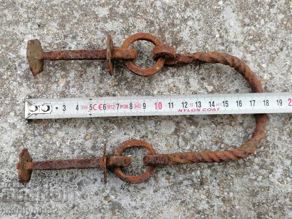 Delivery of Wrought iron wicker handle Delivery of Wrought iron wicker handle