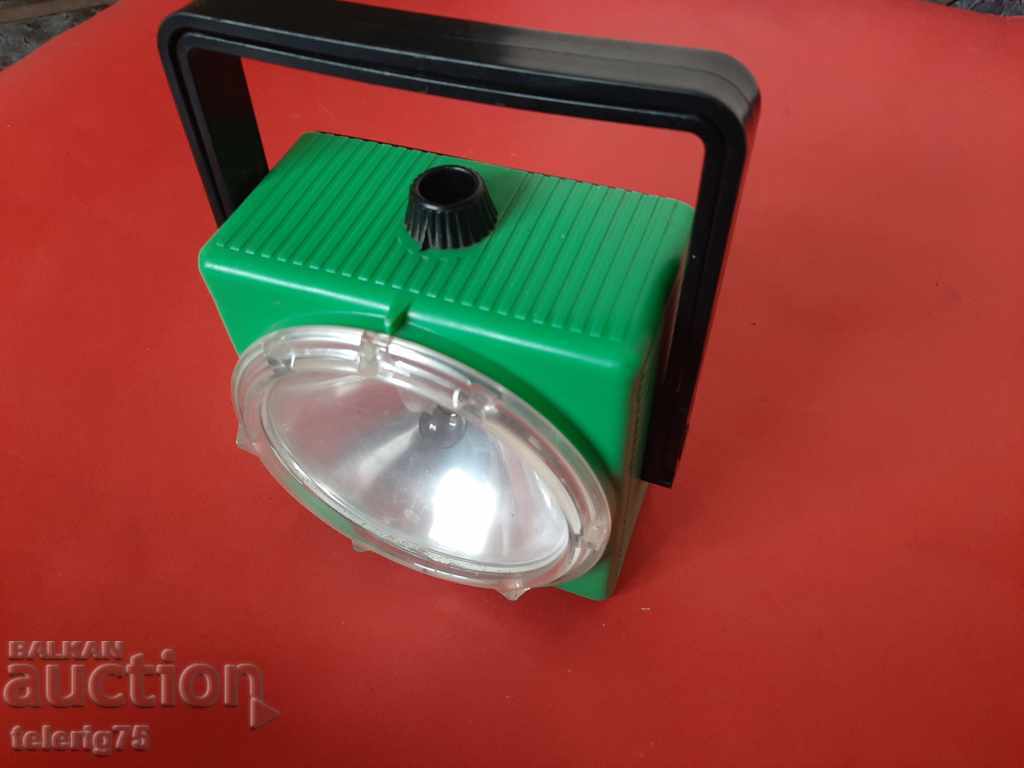 Auction Old German Lantern Spotlight with 2 bulbs Auction Old German Lantern Spotlight with 2 bulbs