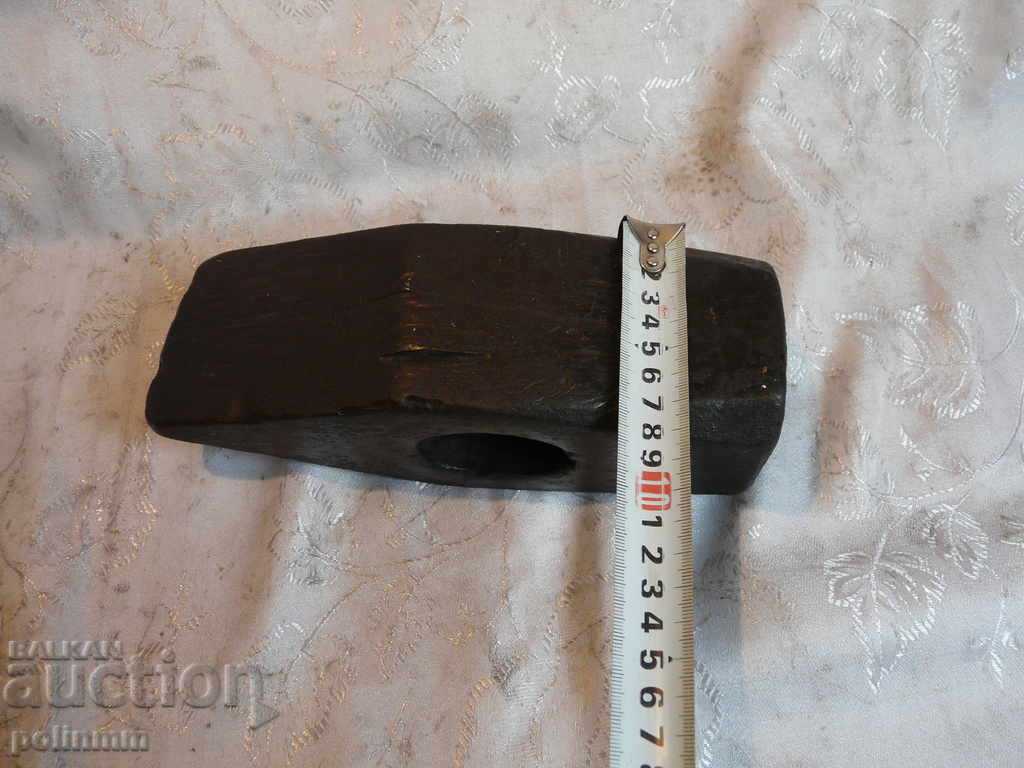 Delivery of Large marked hammer Delivery of Large marked hammer