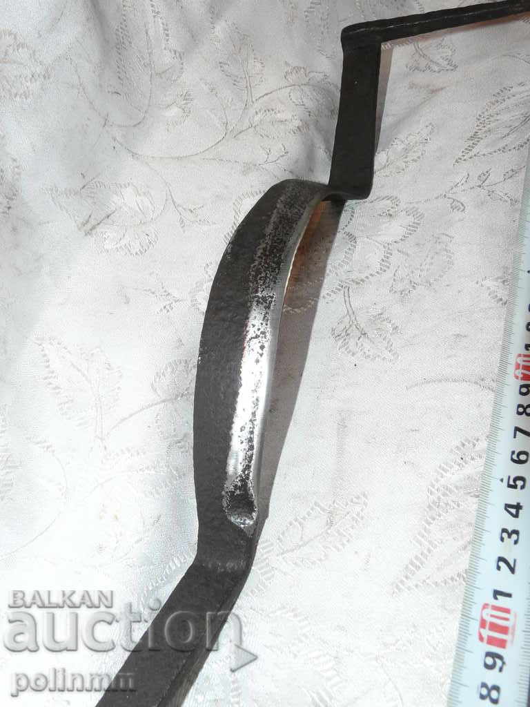 Old massive wrought iron with price 70.00 BGN | € 35.79 Old massive wrought iron with price 70.00 BGN | € 35.79
