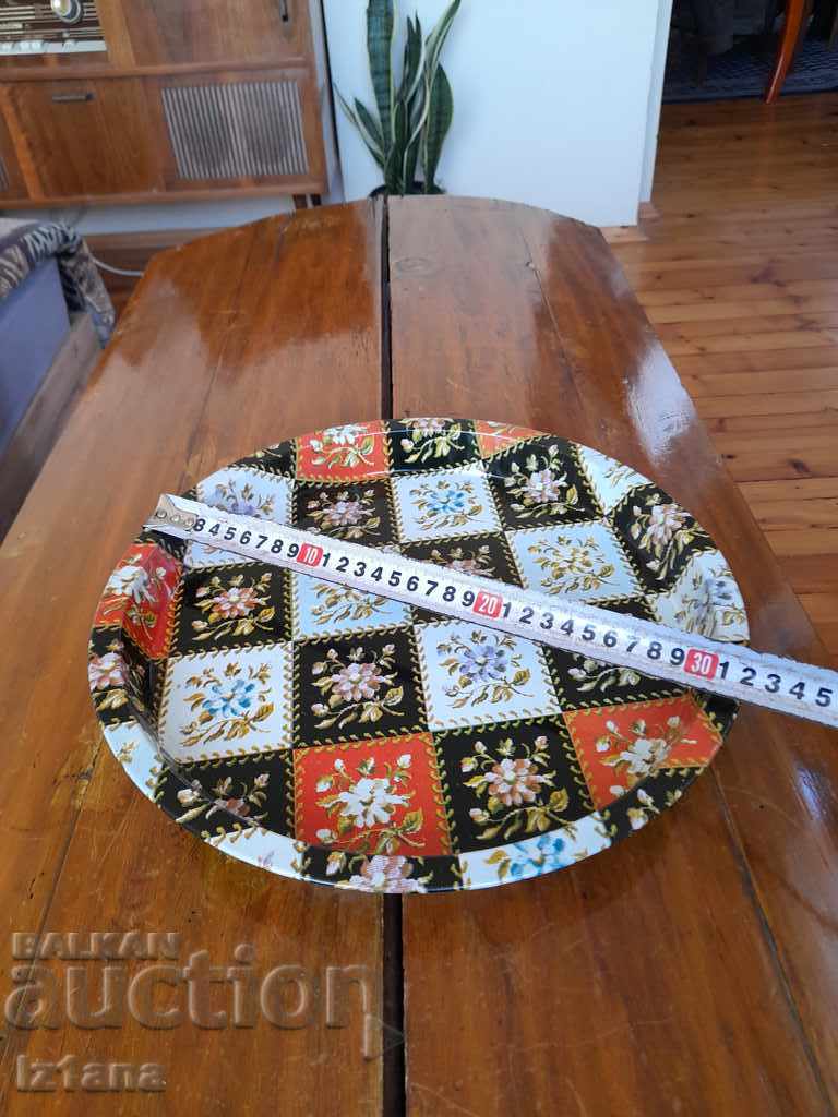 Delivery of Old tray Delivery of Old tray