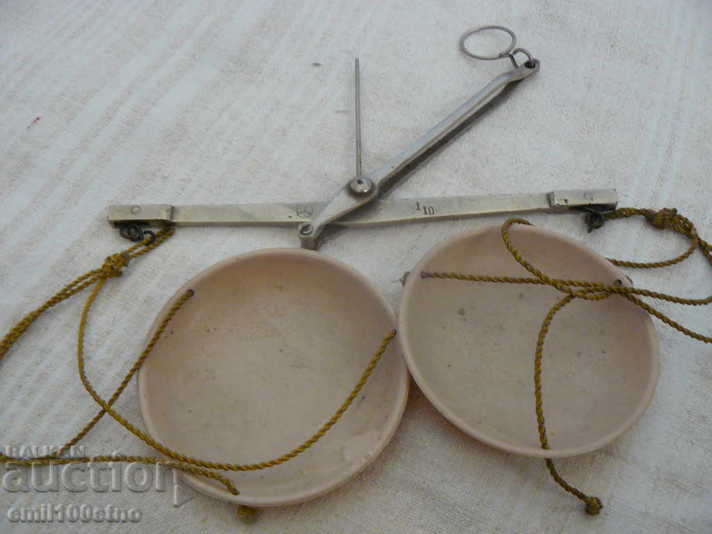 Old pharmacy scales - 5