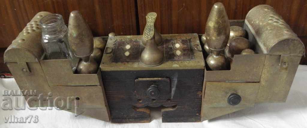 OLD SHOE SHINE BOX - PERSONAL DELIVERY ONLY with price 449.99 BGN | € 230.08