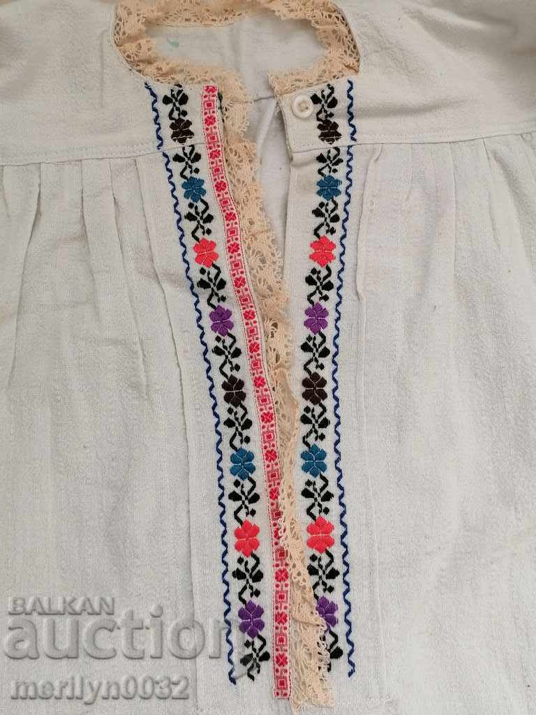 Women's shirt hand embroidery kenar lace cheiz costume sukman with price 149.00 BGN | € 76.18 Women's shirt hand embroidery kenar lace cheiz costume sukman with price 149.00 BGN | € 76.18