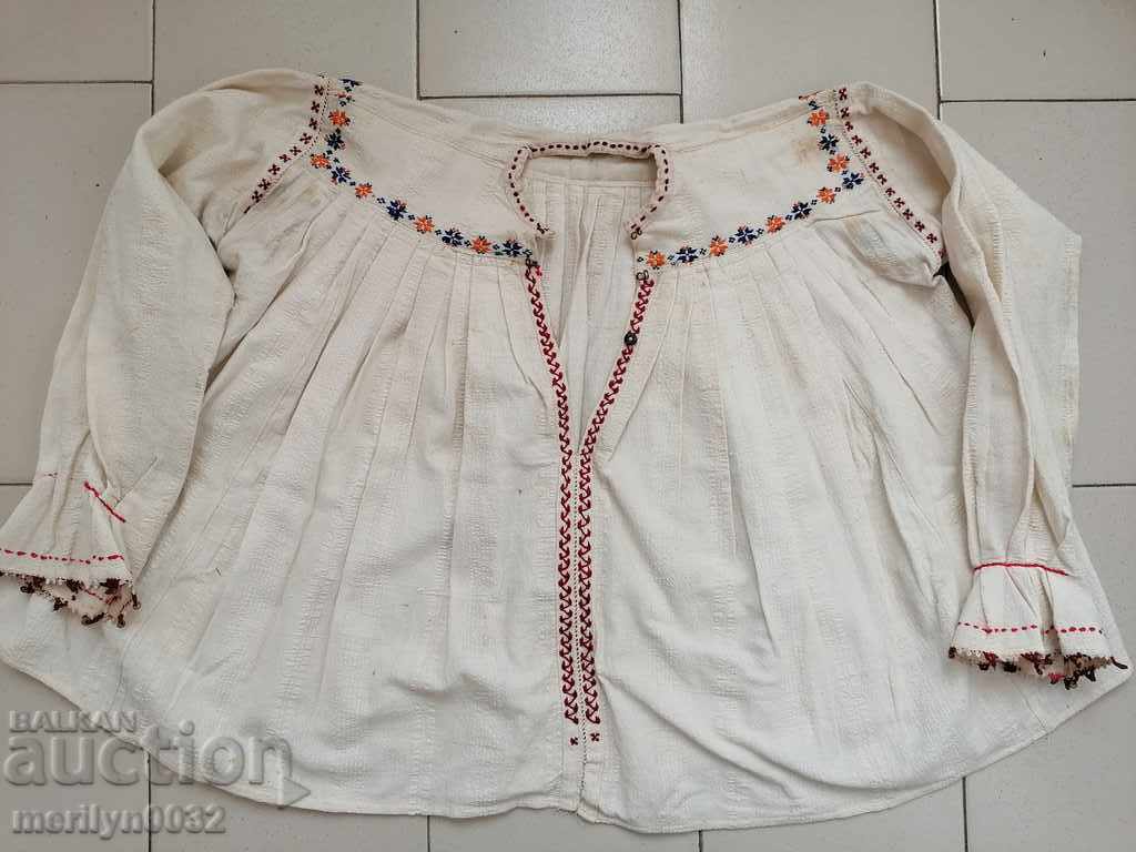 Женска риза ръчна бродерия  кенар дантела чеиз носия сукман