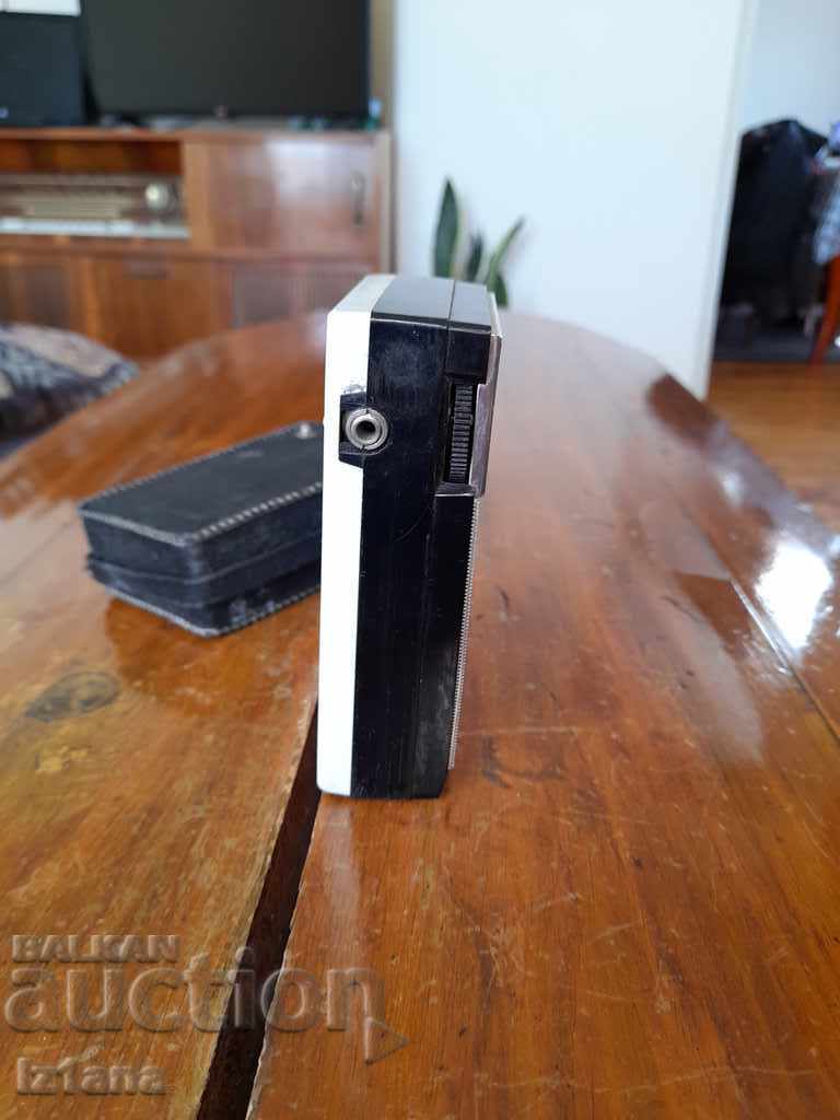 Old radio, Mitsubishi radio - 5