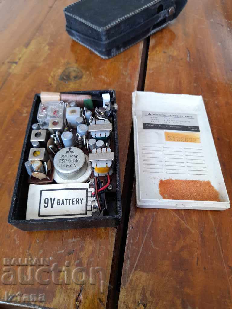 Old radio, Mitsubishi radio - 7