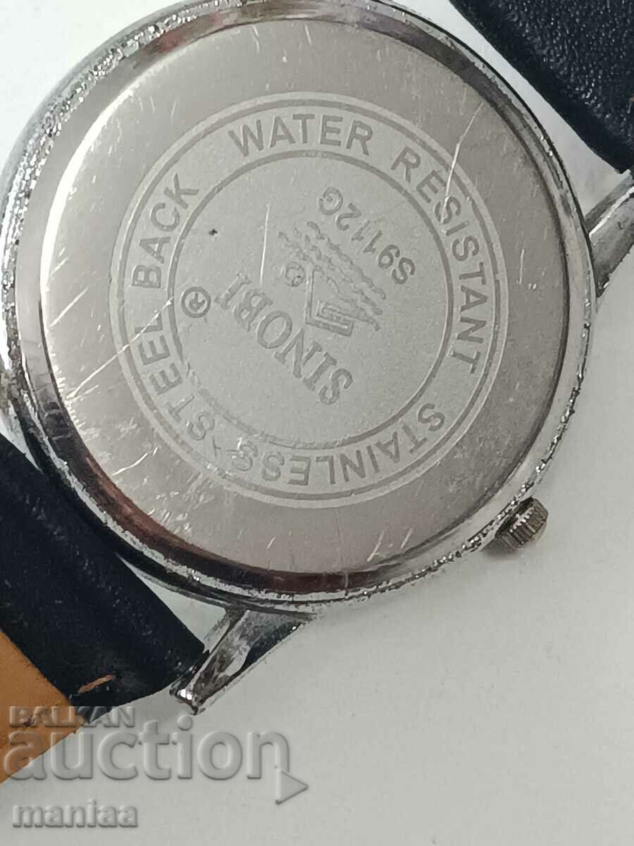 Licitație Un ceas frumos Licitație Un ceas frumos