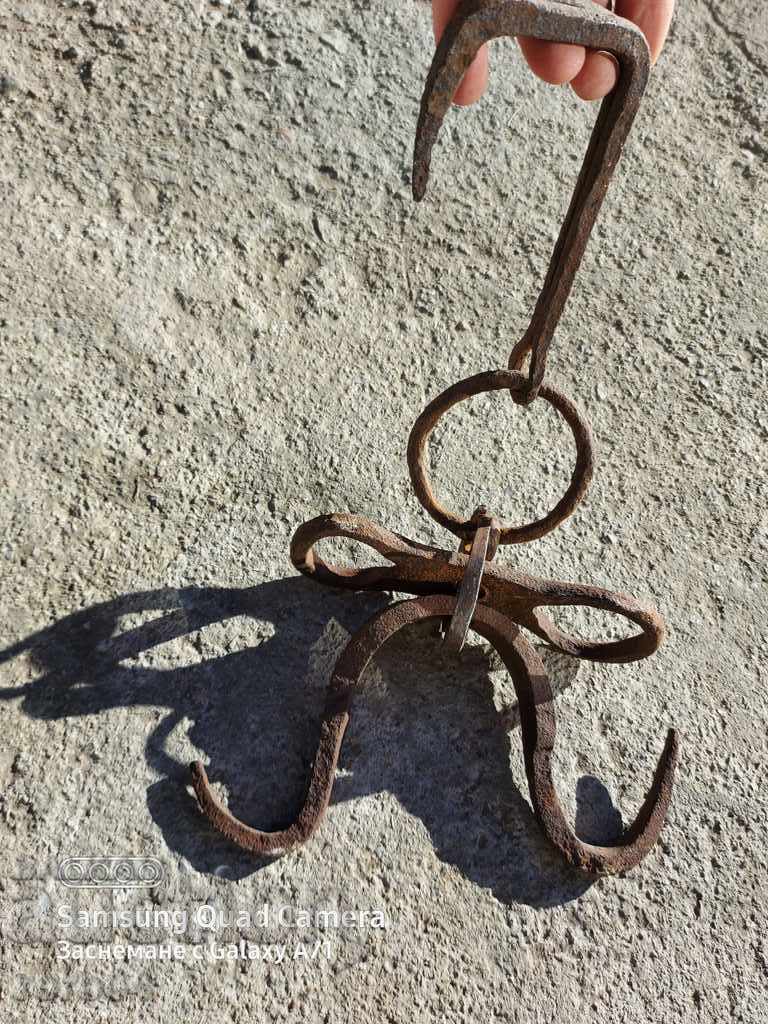 HOOKS - HINGES - WROUGHT IRON - 5 HOOKS - HINGES - WROUGHT IRON - 5