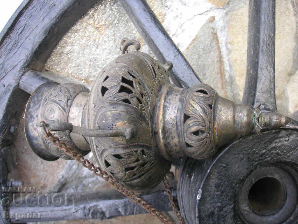 Silver candela with price 1550.00 BGN | € 792.50 Silver candela with price 1550.00 BGN | € 792.50