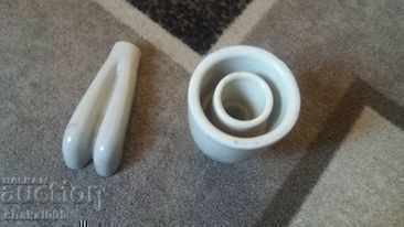 Auction  Porcelain console cups