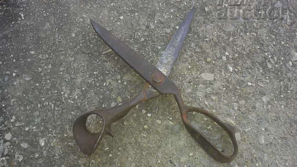 antique sewing scissors 30s - 5