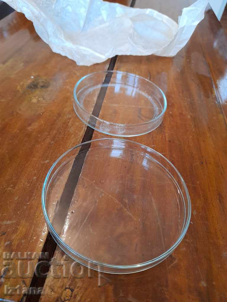 Auction An old dental bottle Auction An old dental bottle