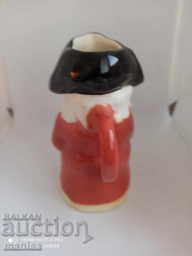 Auction English porcelain figure Toby jug Auction English porcelain figure Toby jug