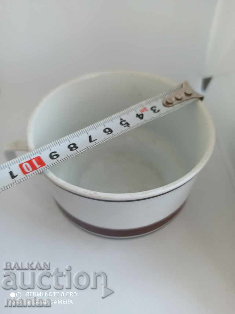 Auction Porcelain marked cup Auction Porcelain marked cup