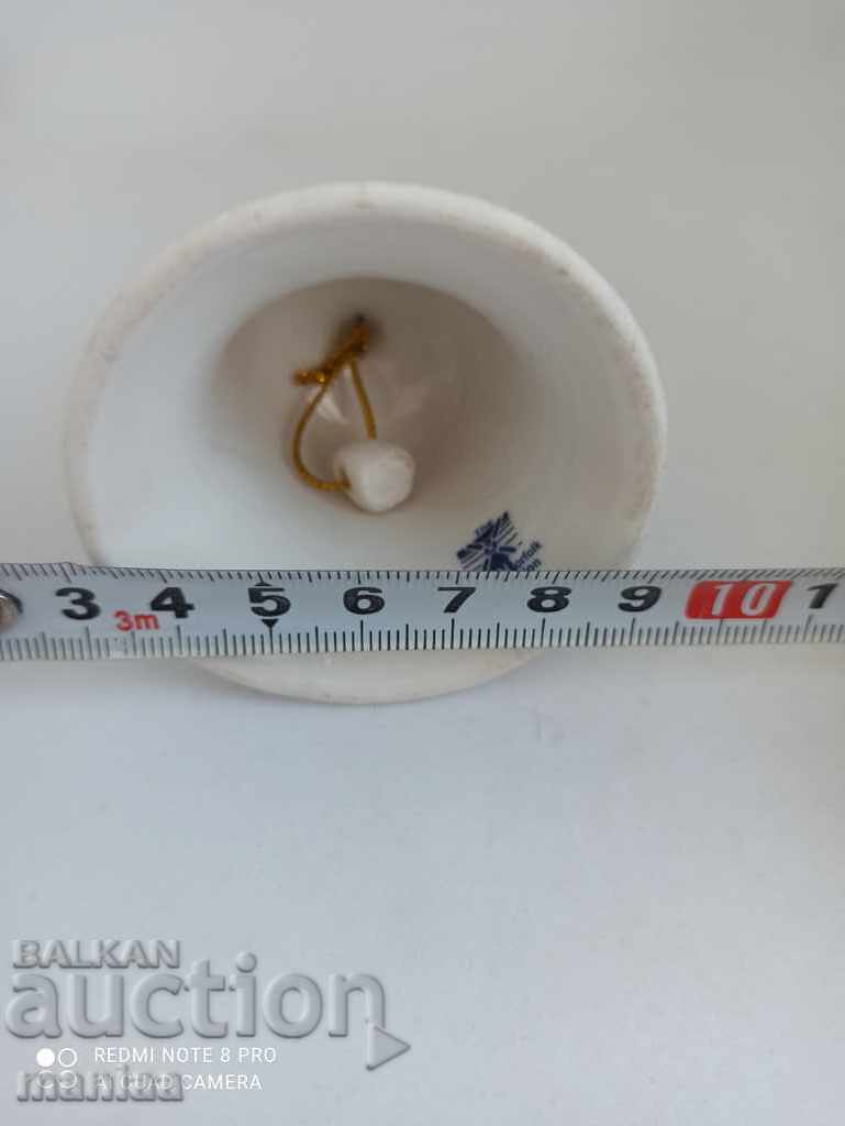 Όμορφο αγγλικό πορσελάνη κουδούνι με τιμή 10.00 BGN | € 5.11 Όμορφο αγγλικό πορσελάνη κουδούνι με τιμή 10.00 BGN | € 5.11