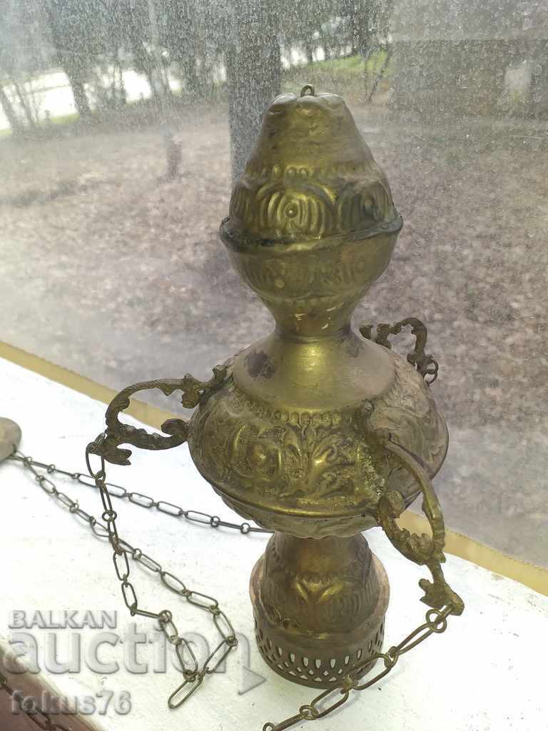 Auction LARGE BRONZE LAMP Auction LARGE BRONZE LAMP