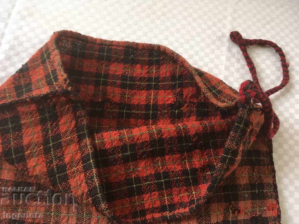 GEANTĂ ETNICĂ FOLCLOR LÂNĂ SAC MAIUC cu preț € 3.60 | 7.04 BGN
