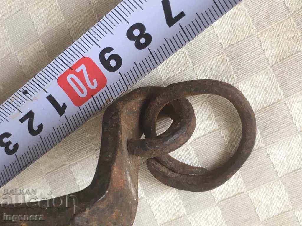 Delivery of CRAMPON FORGED MOUNTAINEERING TOOL