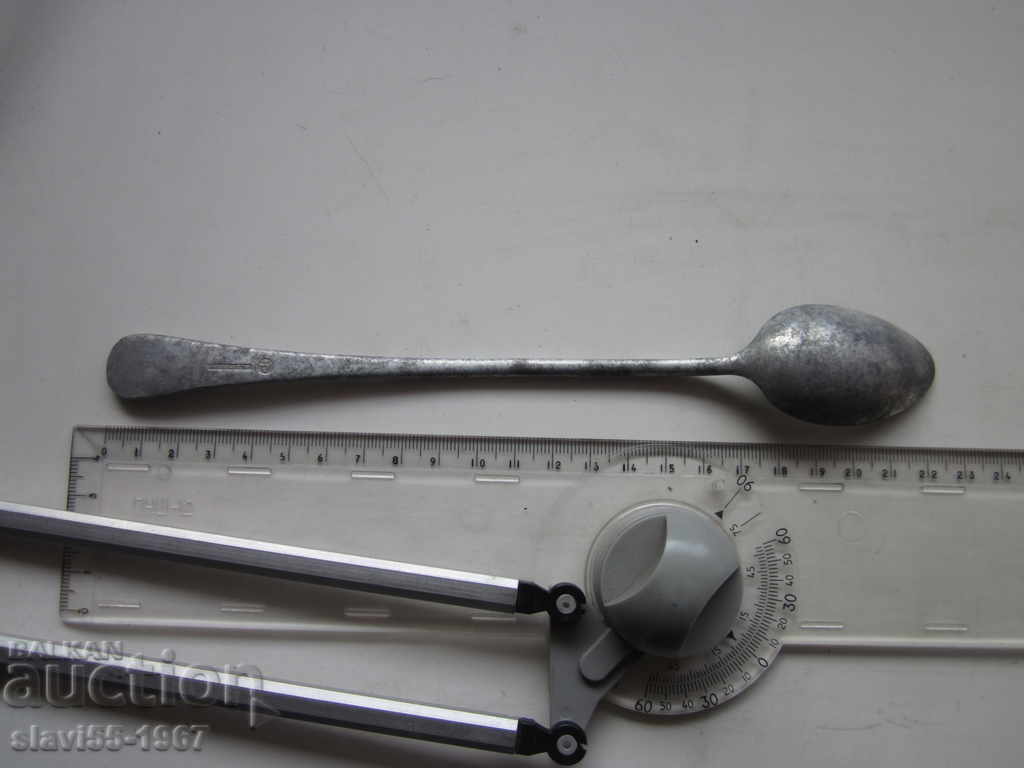 LINGURĂ VECHE DE ALUMINIU CU COADĂ LUNGĂ BZC !!! cu preț € 1.50 | 2.93 BGN LINGURĂ VECHE DE ALUMINIU CU COADĂ LUNGĂ BZC !!! cu preț € 1.50 | 2.93 BGN