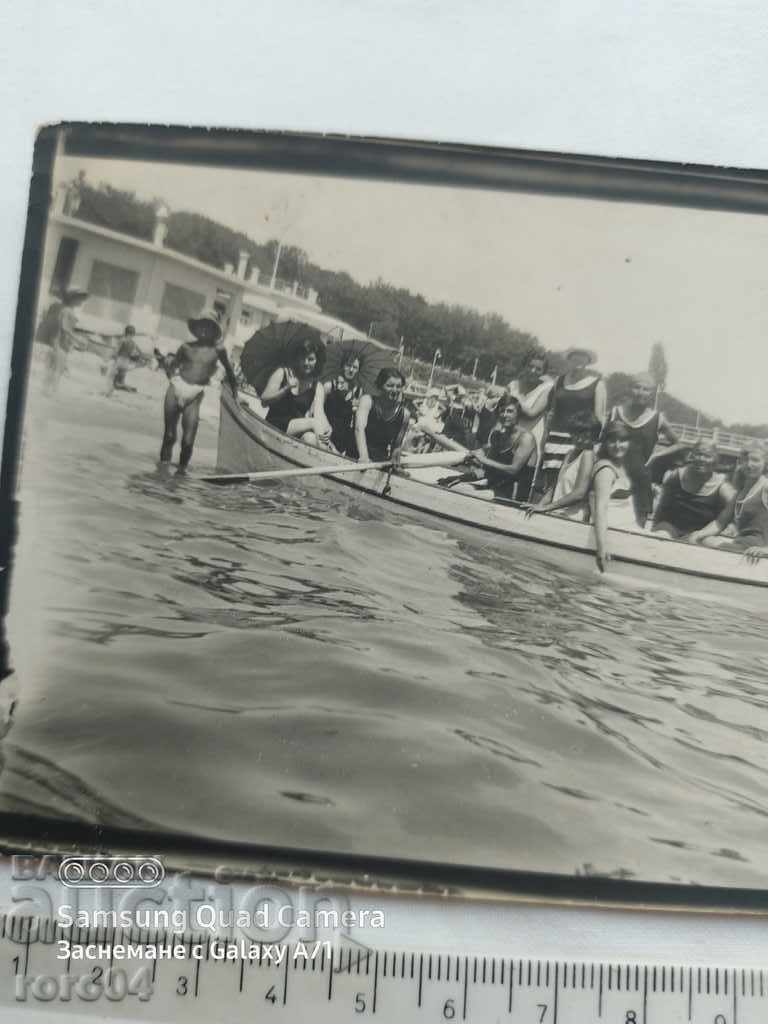 Delivery of VARNA - BEACH - BOAT - MERMAIDS - 1927