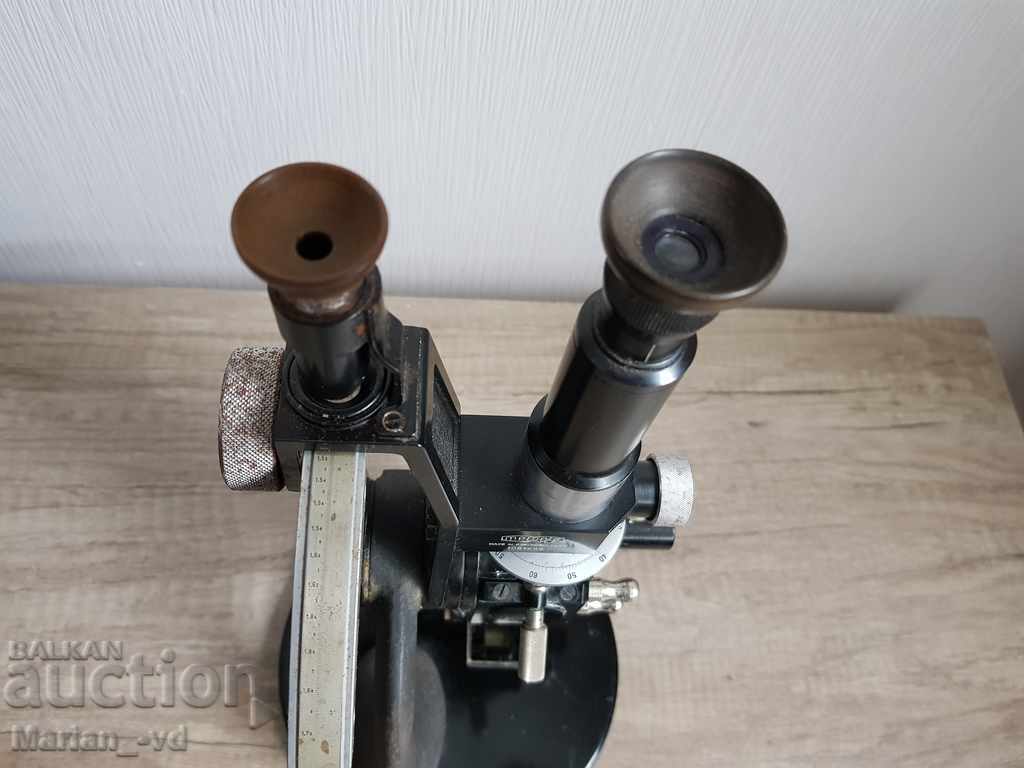 Auction  MEOPTA microscope