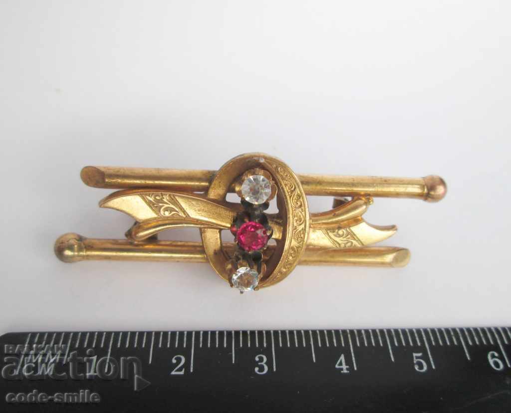 Beautiful old antique Victorian women's brooch 19th century with price 90.00 BGN | € 46.02 Beautiful old antique Victorian women's brooch 19th century with price 90.00 BGN | € 46.02