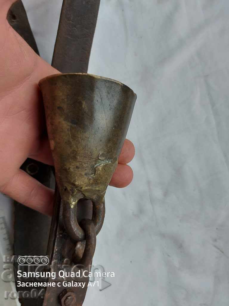 Auction  CHAN - HEAD