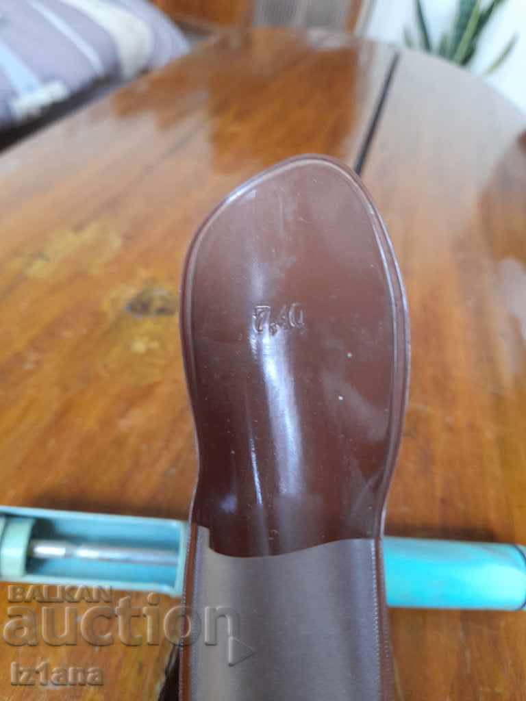 Old Vacuum pump for tinol, tin - 6 Old Vacuum pump for tinol, tin - 6