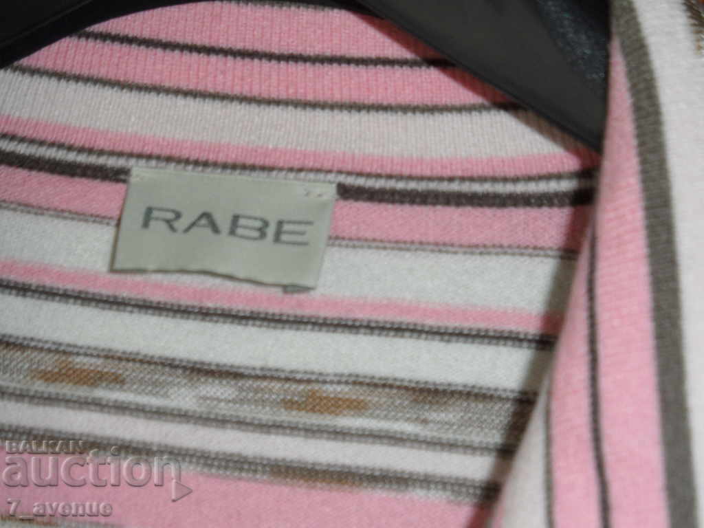 BLOUSE, ladies, nom 46 with price 2.99 BGN | € 1.53 BLOUSE, ladies, nom 46 with price 2.99 BGN | € 1.53